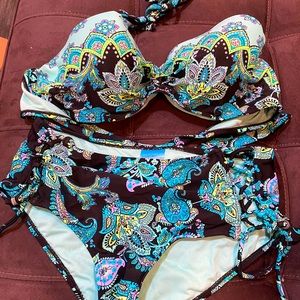 Catalina Swimsuit Bikini M bottom high waisted XL top